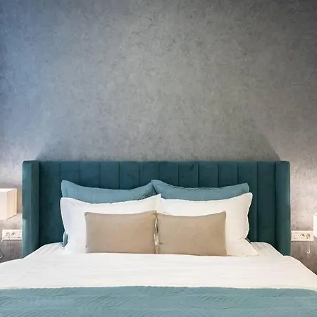 Appartement Berthelot King's With Courtyard