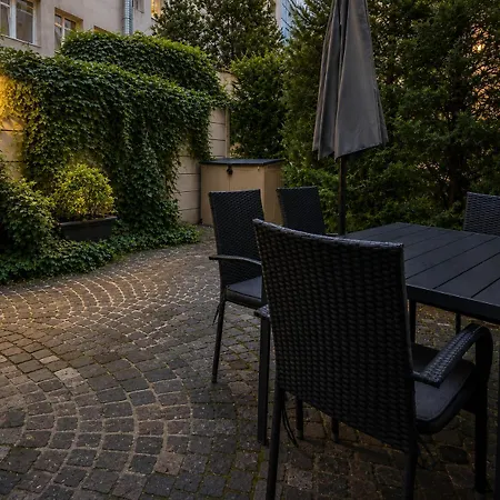 Berthelot King's With Courtyard Bucharest