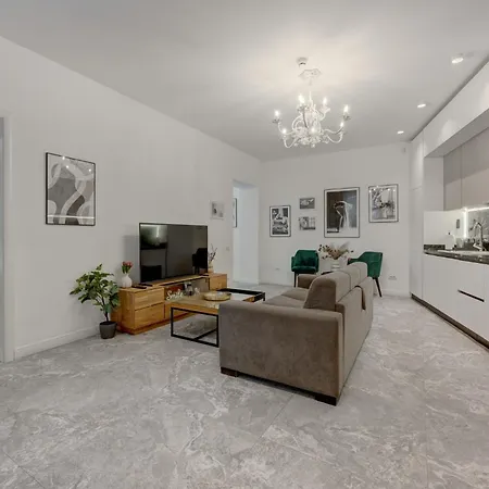 Berthelot King's With Courtyard Apartment Bucharest