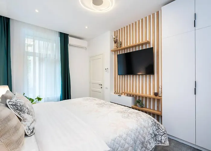 Berthelot King's With Courtyard * Bucureşti