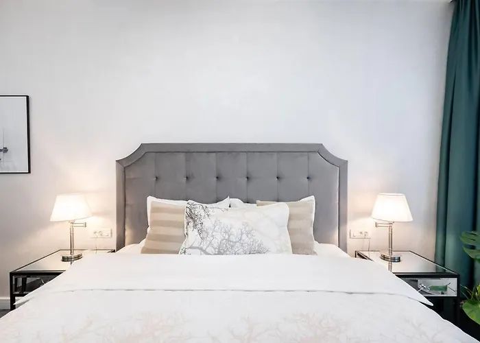 Apartament Berthelot King's With Courtyard *