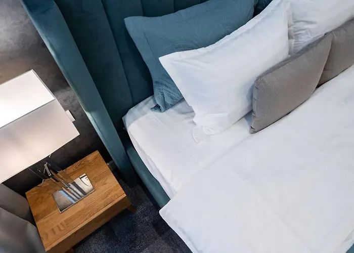 Berthelot King's With Courtyard *