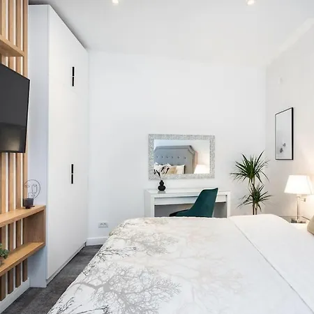 Appartamento Berthelot King's With Courtyard